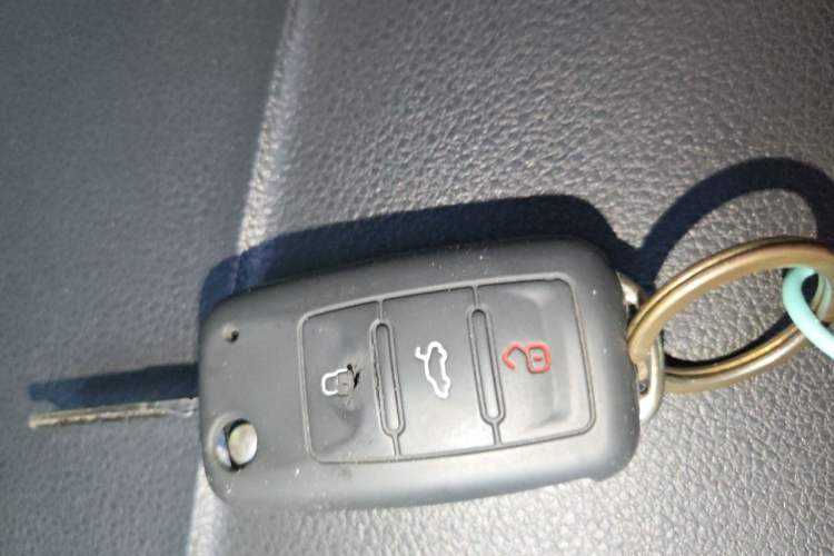 Used Volkswagen Polo 2014 1.6L Automatic Comfort Edition Vehicle Key