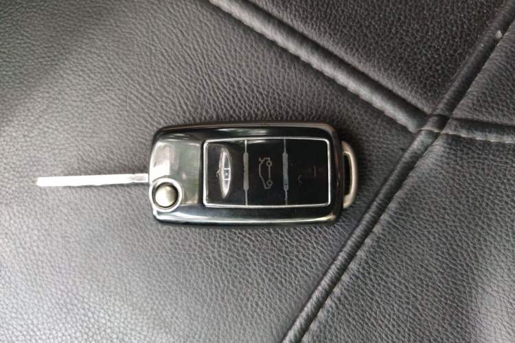 Used Volkswagen Polo 2014 1.6L Manual Comfort Edition Vehicle Key