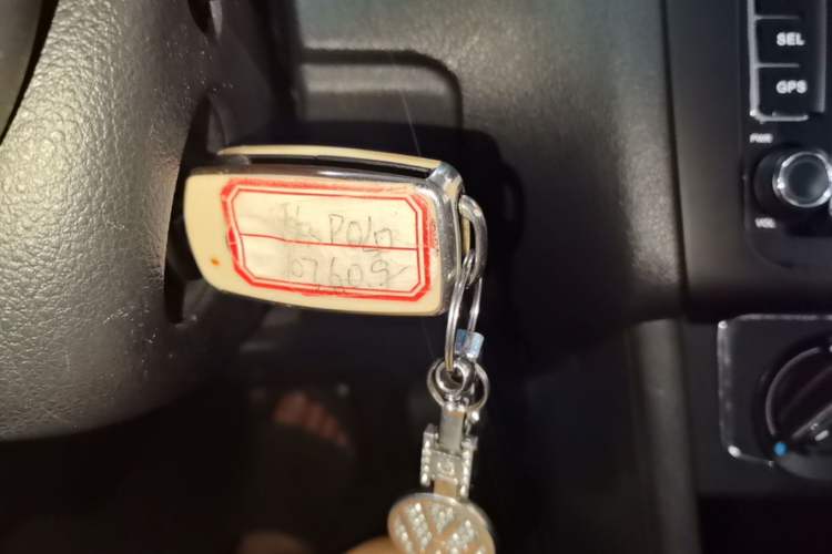 Used Volkswagen Polo 2014 1.6L Automatic Comfort Edition Vehicle Key