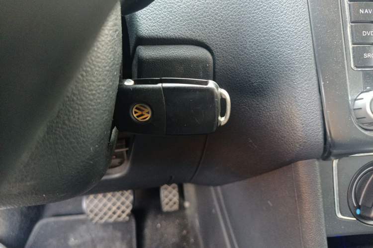 Used Volkswagen Polo 2014 1.6L Automatic Comfort Edition Vehicle Key