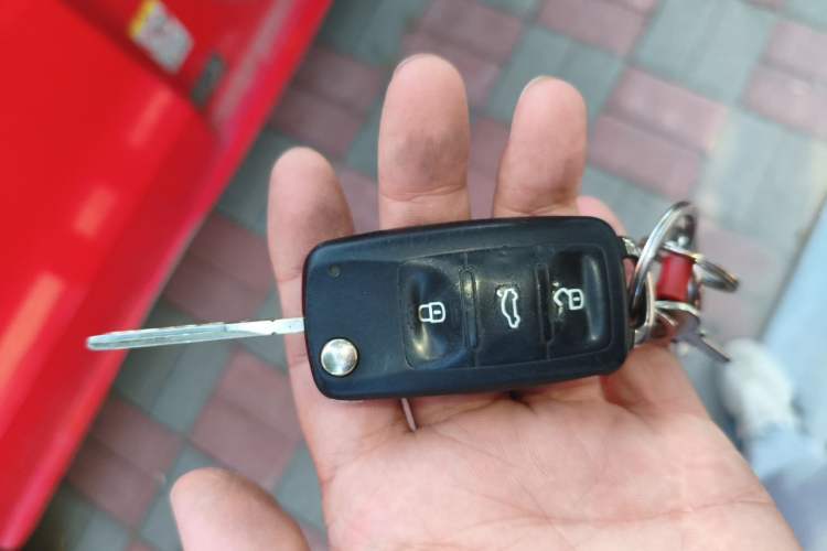 Used Volkswagen Polo 2014 1.4L Manual Fashion Edition Vehicle Key