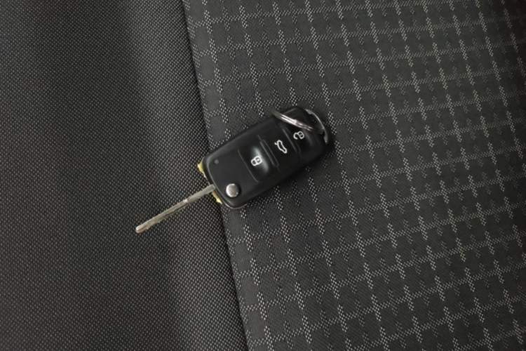 Used Volkswagen Polo 2014 1.6L Automatic Comfort Edition Vehicle Key