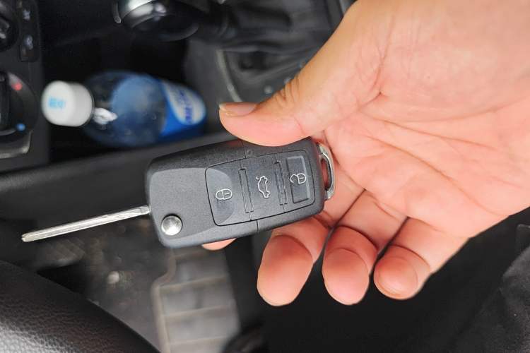 Used Volkswagen Polo 2014 1.4L Automatic Comfort Edition Vehicle Key