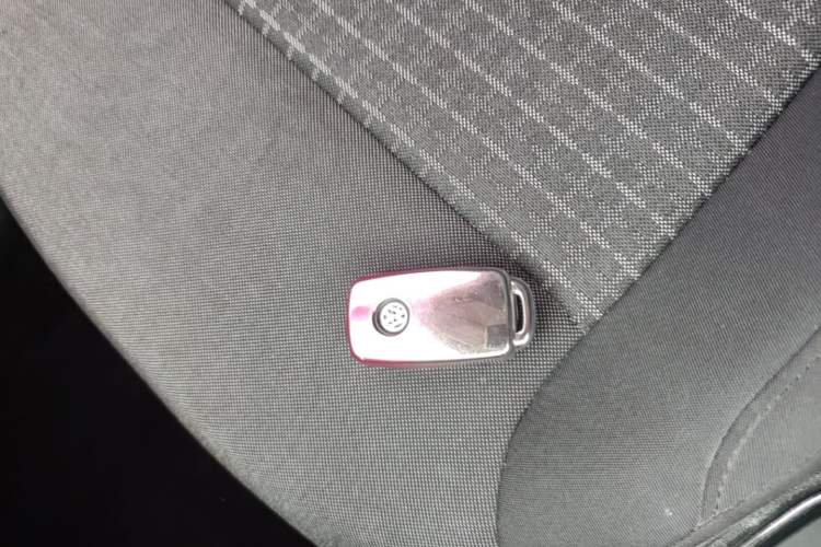 Used Volkswagen Polo 2014 1.6L Automatic Comfort Edition Vehicle Key