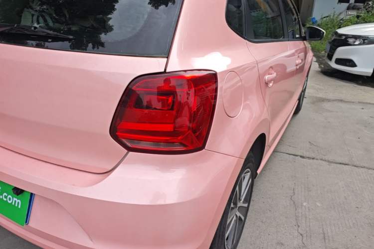 Used Volkswagen Polo 2014 1.4L Manual Fashion Edition Right Rear Taillight