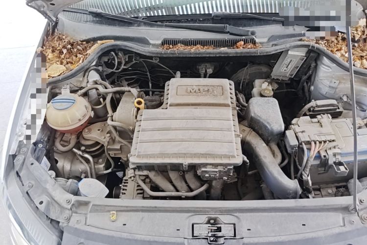 Used Volkswagen Polo 2014 1.4L Automatic Comfort Edition Engine Bay