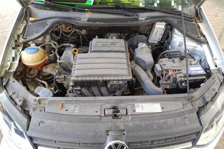 Used Volkswagen Polo 2014 1.4L Automatic Comfort Edition Engine Bay