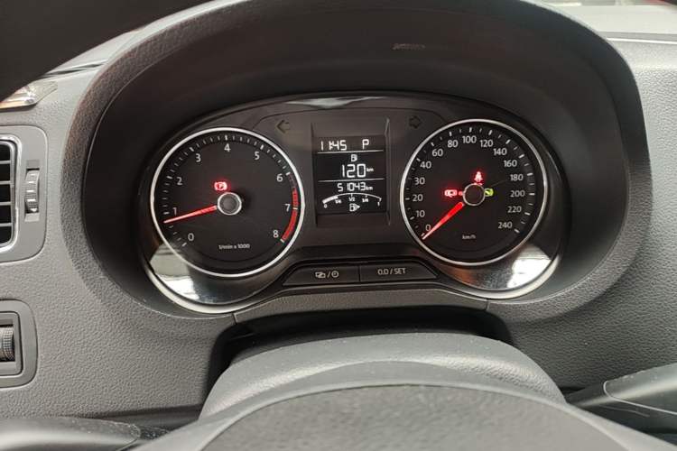 Used Volkswagen Polo 2014 1.4L Automatic Comfort Edition Instrument Cluster