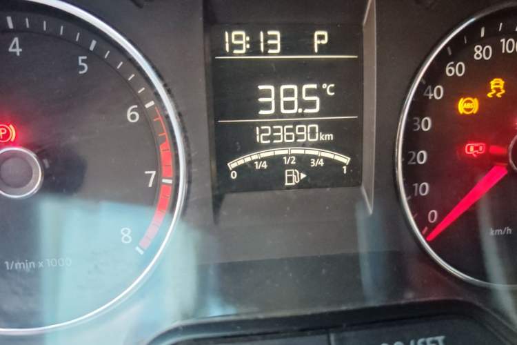 Used Volkswagen Polo 2014 1.6L Automatic Comfort Edition Odometer Close Up