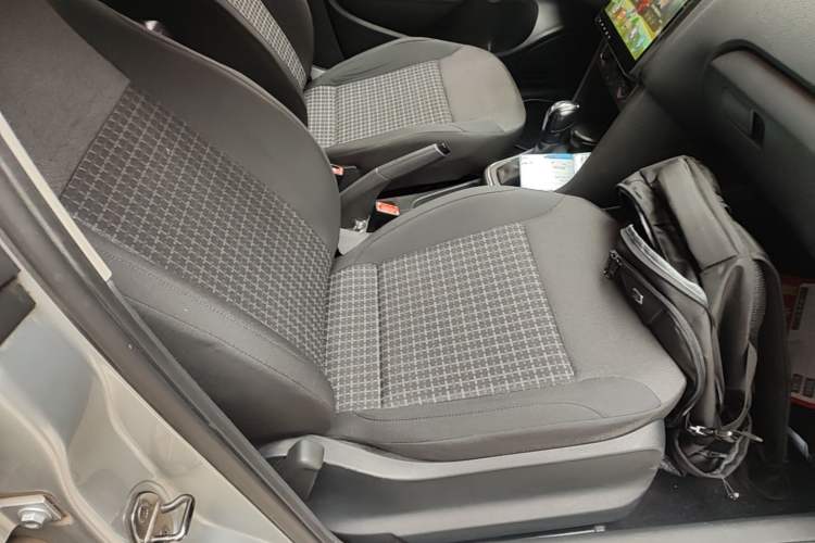 Used Volkswagen Polo 2014 1.4L Automatic Comfort Edition Right Front Seat