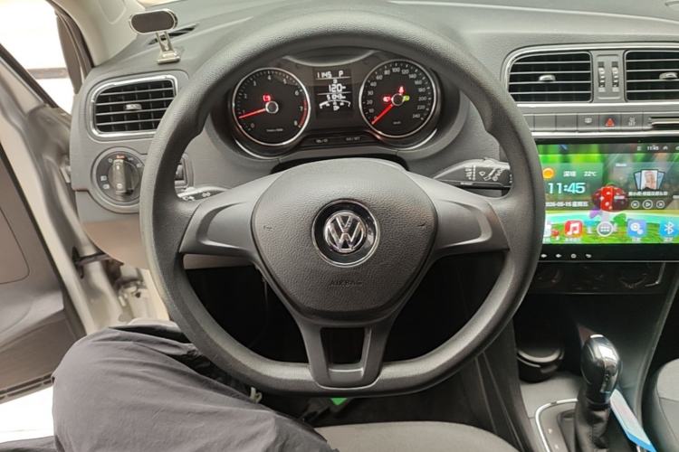 Used Volkswagen Polo 2014 1.4L Automatic Comfort Edition Steering Wheel