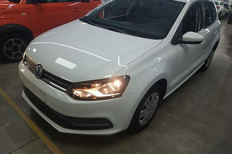 Used Volkswagen Polo 2014 1.4L Manual Fashion Edition Guazi used car, China used car export, Used car for sale, Used  cars, Cheapest cars for sale