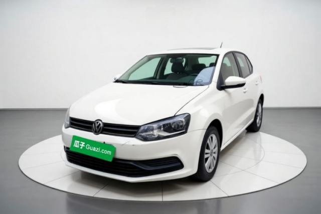 Volkswagen Polo 2014 1.4L Manual Fashion Edition مستعملة