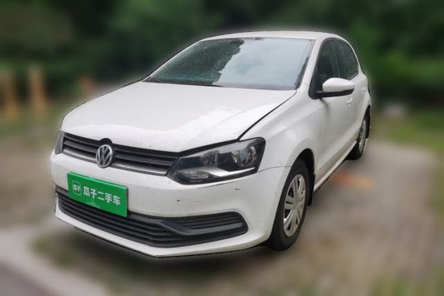 Ojetý Volkswagen Polo 2014 1.4L Manual Fashion Edition