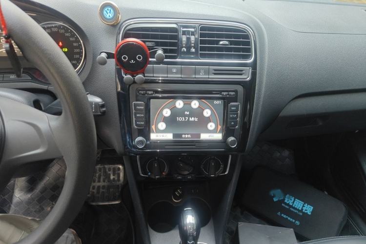 Used Volkswagen Polo 2014 1.6L Automatic 30th Anniversary Edition Audio And AC Panel