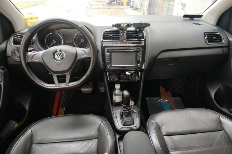 Used Volkswagen Polo 2014 1.6L Automatic 30th Anniversary Edition Center Console