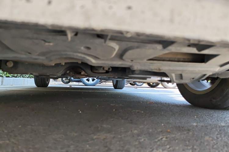 Used Volkswagen Polo 2014 1.6L Automatic Comfort Edition Chassis Front