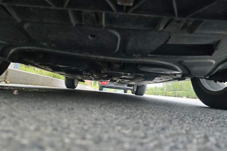 Used Volkswagen Polo 2014 1.6L Automatic Comfort Edition Chassis Front