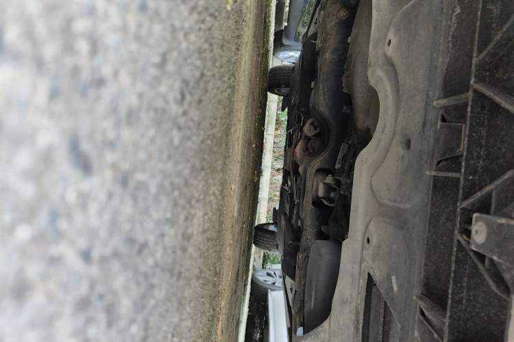 Used Volkswagen Polo 2014 1.4L Automatic Luxury Edition Chassis Front