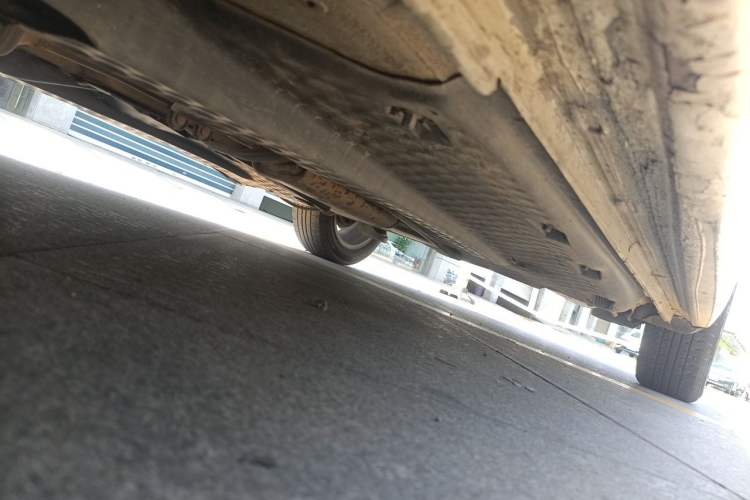 Used Volkswagen Polo 2014 1.6L Manual Comfort Edition Chassis Front Left