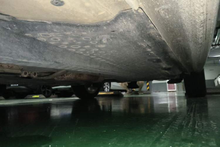 Used Volkswagen Polo 2014 1.4L Automatic Comfort Edition Chassis Front Left