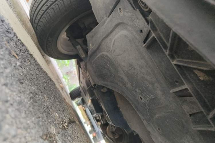 Used Volkswagen Polo 2014 1.4L Manual Comfort Edition Chassis Front Right