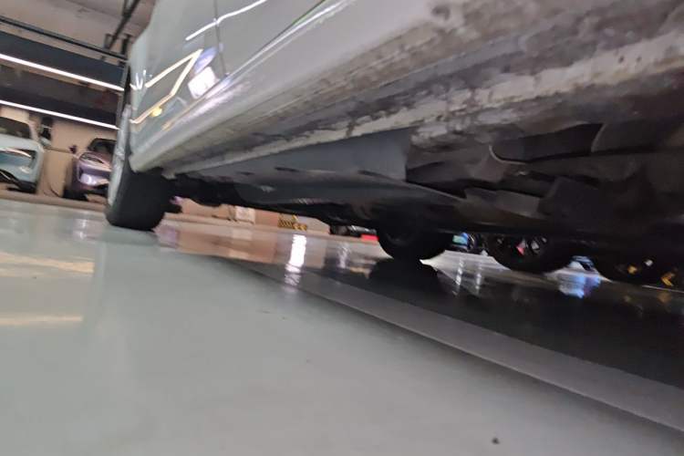 Used Volkswagen Polo 2014 1.6L Automatic Comfort Edition Chassis Rear Left
