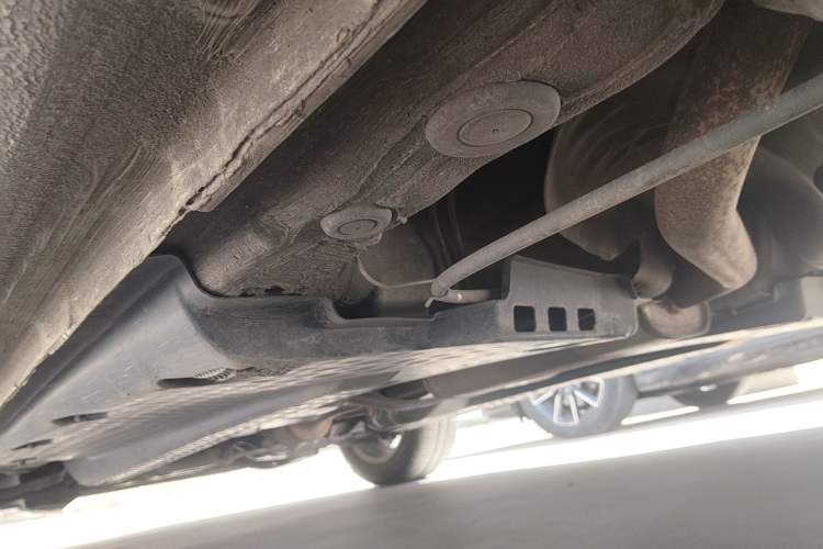 Used Volkswagen Polo 2014 1.4L Manual Comfort Edition Chassis Rear Left