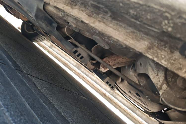 Used Volkswagen Polo 2014 1.6L Automatic Comfort Edition Chassis Rear Left