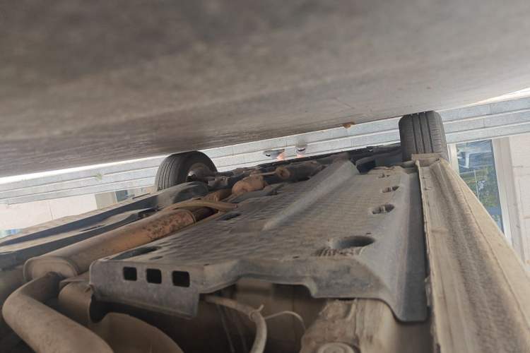 Used Volkswagen Polo 2014 1.6L Manual Comfort Edition Chassis Rear Left