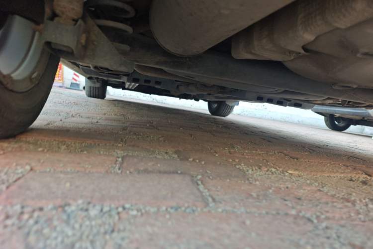 Used Volkswagen Polo 2014 1.4L Manual Fashion Edition Chassis Rear Left