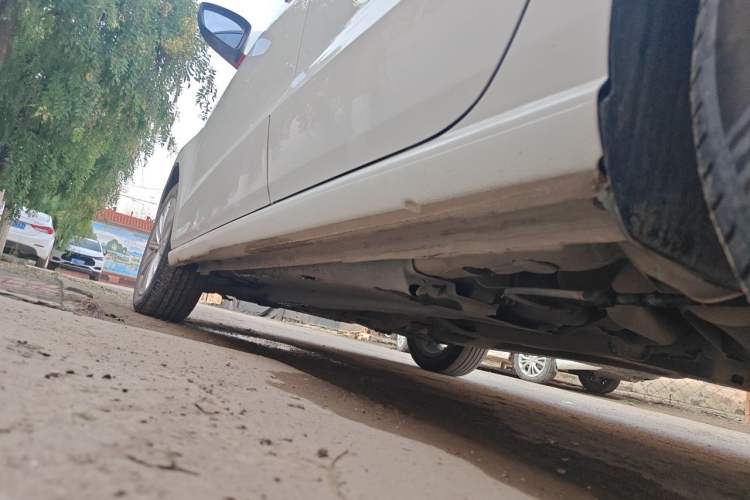 Used Volkswagen Polo 2014 1.4L Automatic Comfort Edition Chassis Rear Left