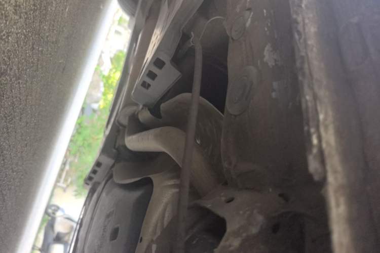 Used Volkswagen Polo 2014 1.6L Automatic Comfort Edition Chassis Rear Left