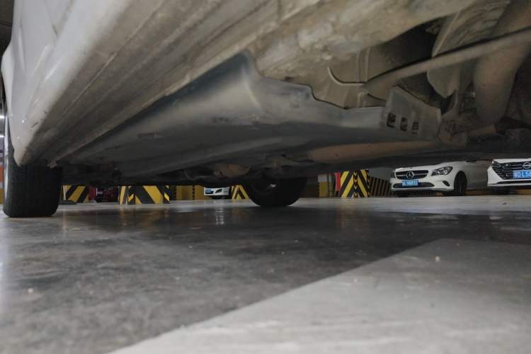 Used Volkswagen Polo 2014 1.6L Automatic Comfort Edition Chassis Rear Left