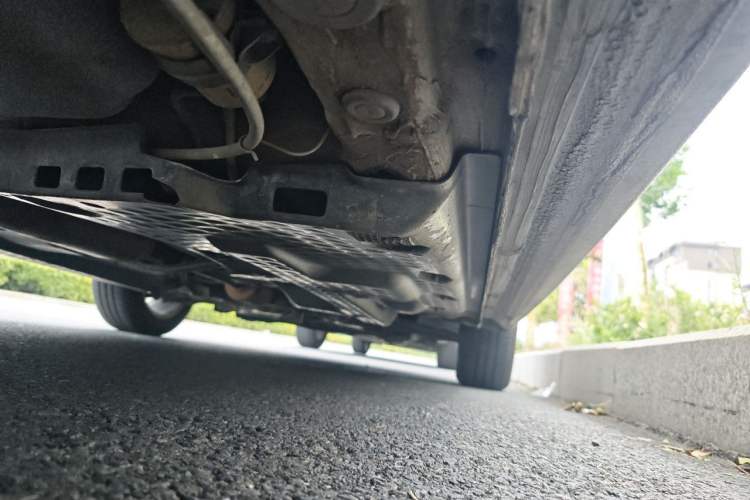 Used Volkswagen Polo 2014 1.6L Automatic Comfort Edition Chassis Rear Right