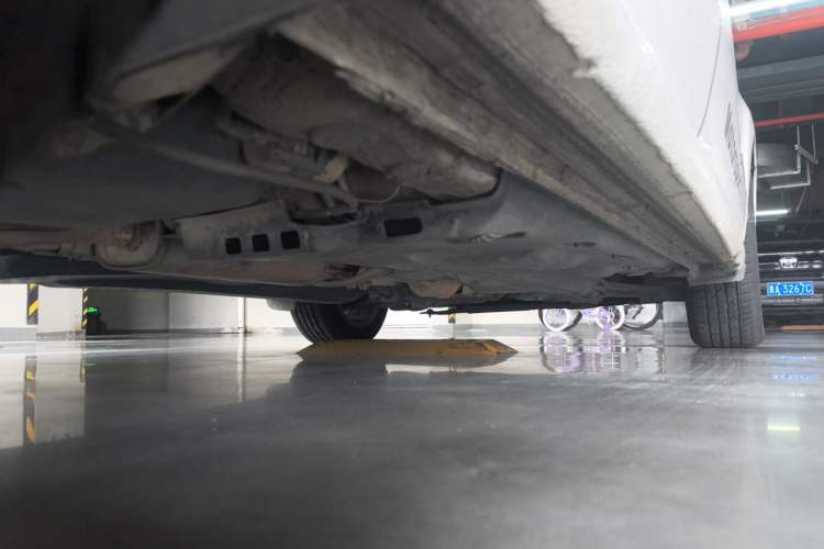 Used Volkswagen Polo 2014 1.4L Automatic Comfort Edition Chassis Rear Right