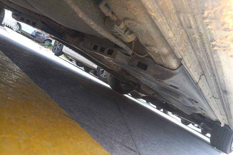 Used Volkswagen Polo 2014 1.6L Manual Comfort Edition Chassis Rear Right