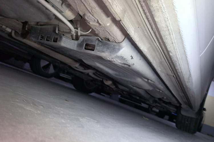 Used Volkswagen Polo 2014 1.6L Automatic Comfort Edition Chassis Rear Right