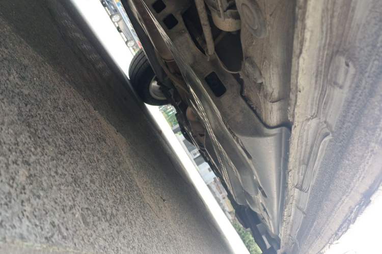 Used Volkswagen Polo 2014 1.6L Automatic Comfort Edition Chassis Rear Right