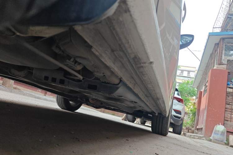Used Volkswagen Polo 2014 1.6L Automatic Comfort Edition Chassis Rear Right