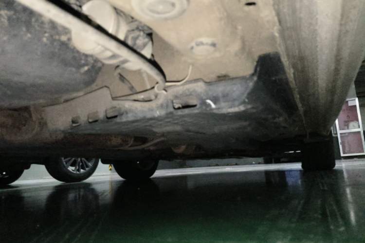 Used Volkswagen Polo 2014 1.4L Automatic Comfort Edition Chassis Rear Right