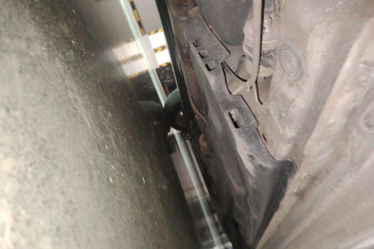 Used Volkswagen Polo 2014 1.6L Manual Comfort Edition Chassis Rear Right