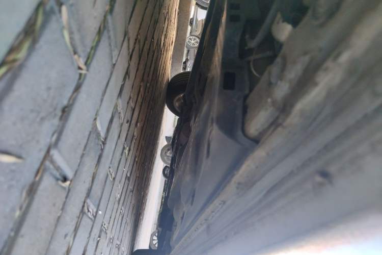 Used Volkswagen Polo 2014 1.4L Automatic Comfort Edition Chassis Rear Right