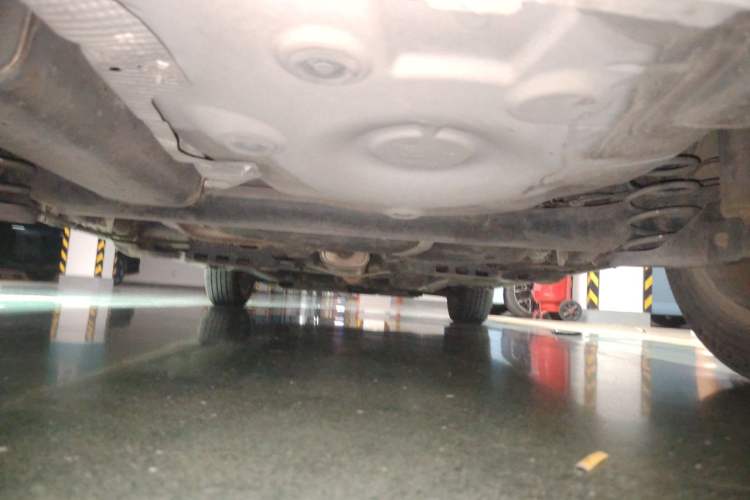 Used Volkswagen Polo 2014 1.6L Manual Comfort Edition Chassis Rear