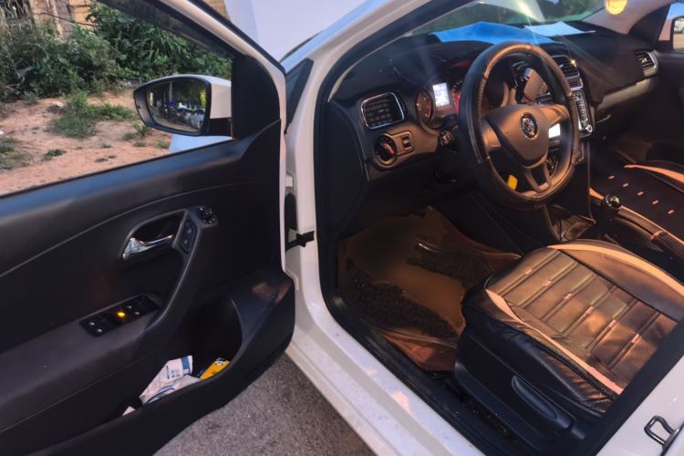 Used Volkswagen Polo 2014 1.6L Manual Comfort Edition Driver Seat
