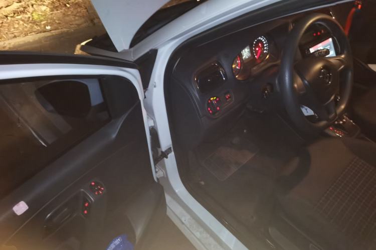Used Volkswagen Polo 2014 1.6L Automatic Comfort Edition Driver Seat