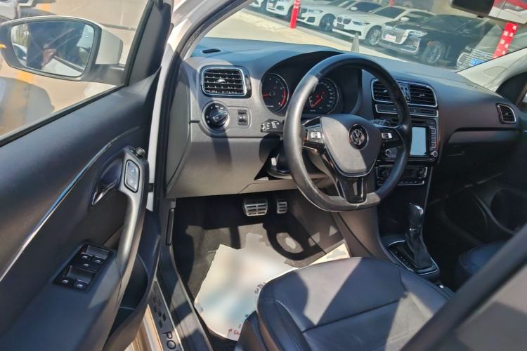 Used Volkswagen Polo 2014 1.4L Automatic Luxury Edition Driver Seat