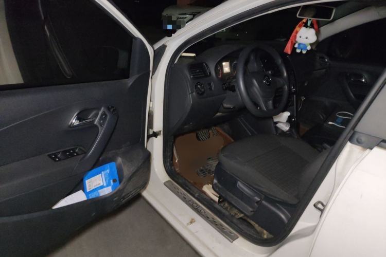 Used Volkswagen Polo 2014 1.4L Automatic Comfort Edition Driver Seat