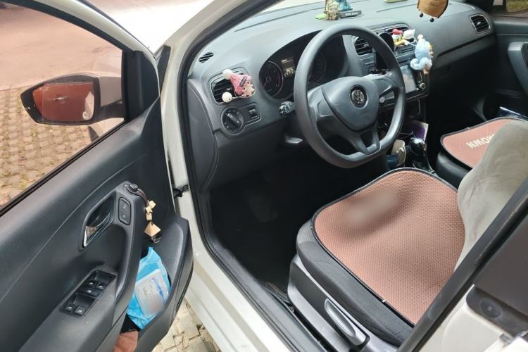 Used Volkswagen Polo 2014 1.6L Automatic Comfort Edition Driver Seat