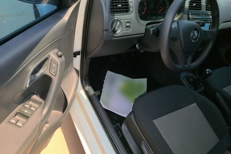 Used Volkswagen Polo 2014 1.4L Manual Fashion Edition Driver Seat